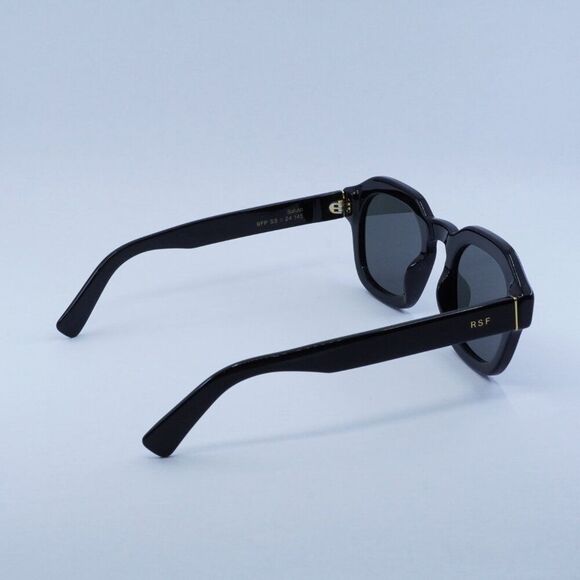 🕶️ New RetroSuperFuture SALUTO BLACK 9FP Sunglasses - Black Frame, Grey Lenses - Picture 10 of 11